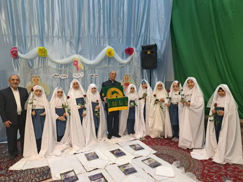 جشن تکلیف در مدرسه گلهای بهار 